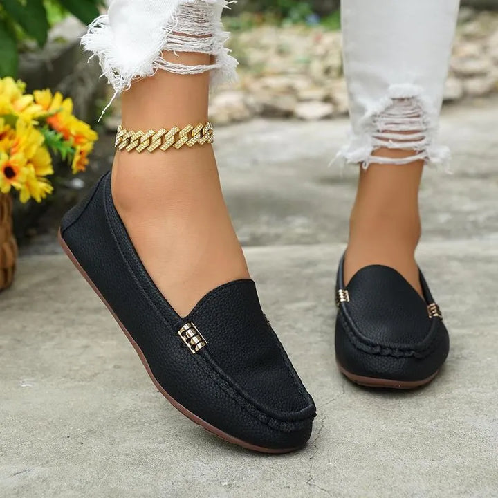 JULIETTE™|CHAIN FLAT MOCCASINS
