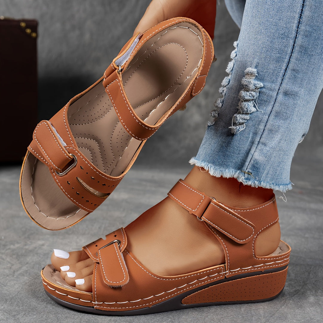CELIMA™|TRENDY SUPPORT SANDAL