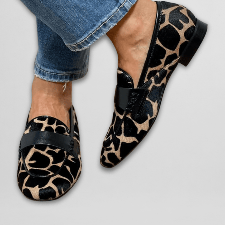 NOEMI™|SOPHISTICATED SIGNATURE LOAFERS