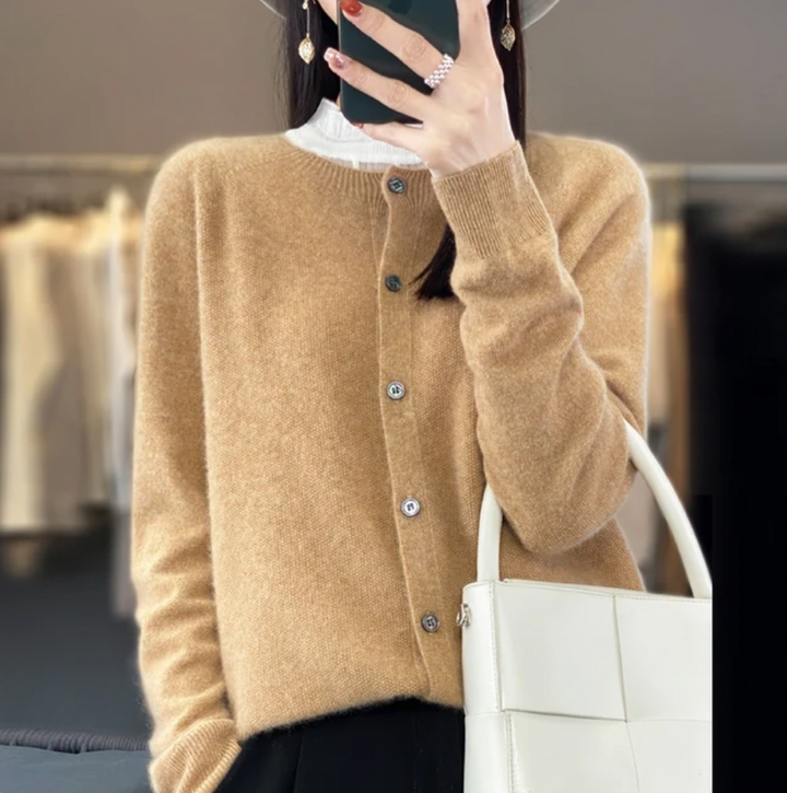 ANORA™|TIMELESS COZY CARDIGAN