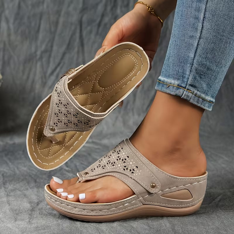 CAROLINA™|STEADY WEDGE SANDALS