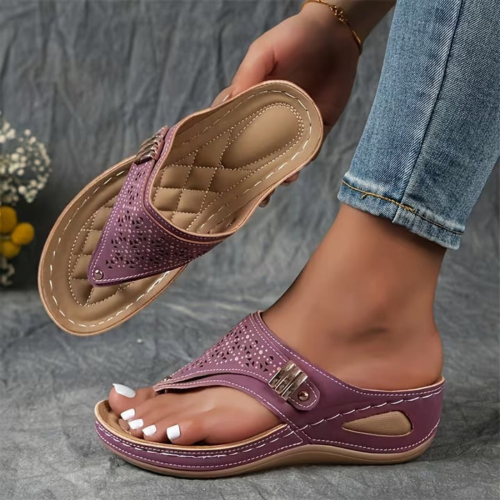 CAROLINA™|STEADY WEDGE SANDALS