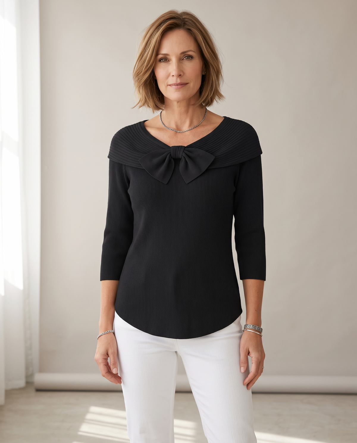 Neeko Bow Detail Sweater in Black