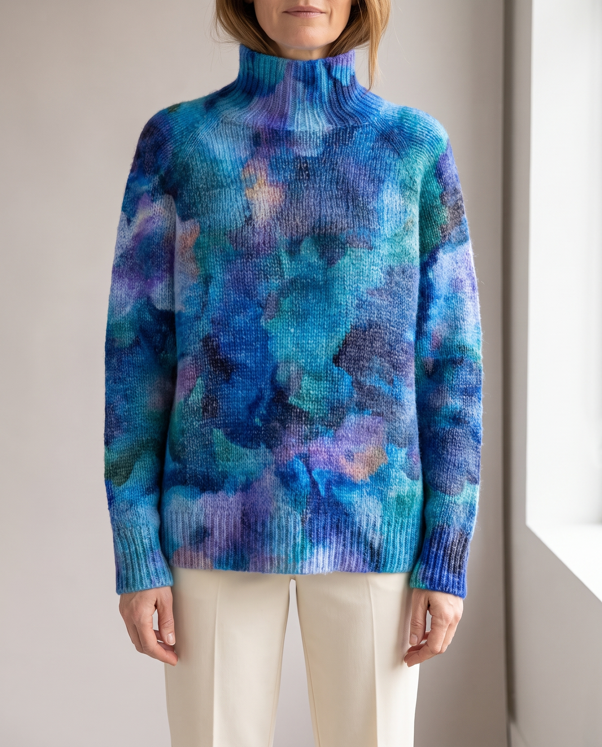 Centenia Turtleneck Sweater – blue tie-dye print